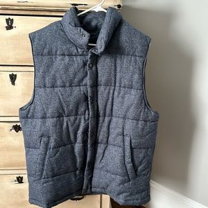 Banana Republic Insulated Mens Vest Size Large